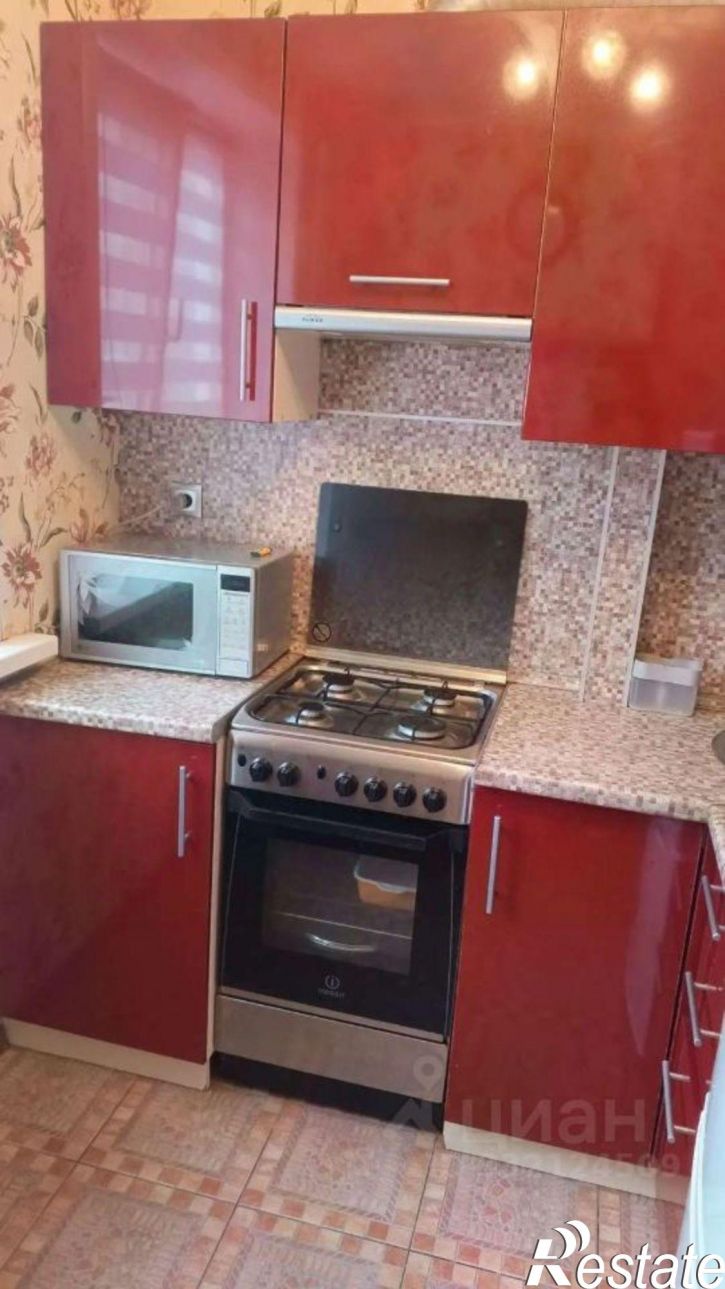 2-комн квартира улица Стара-Загора,дом 105