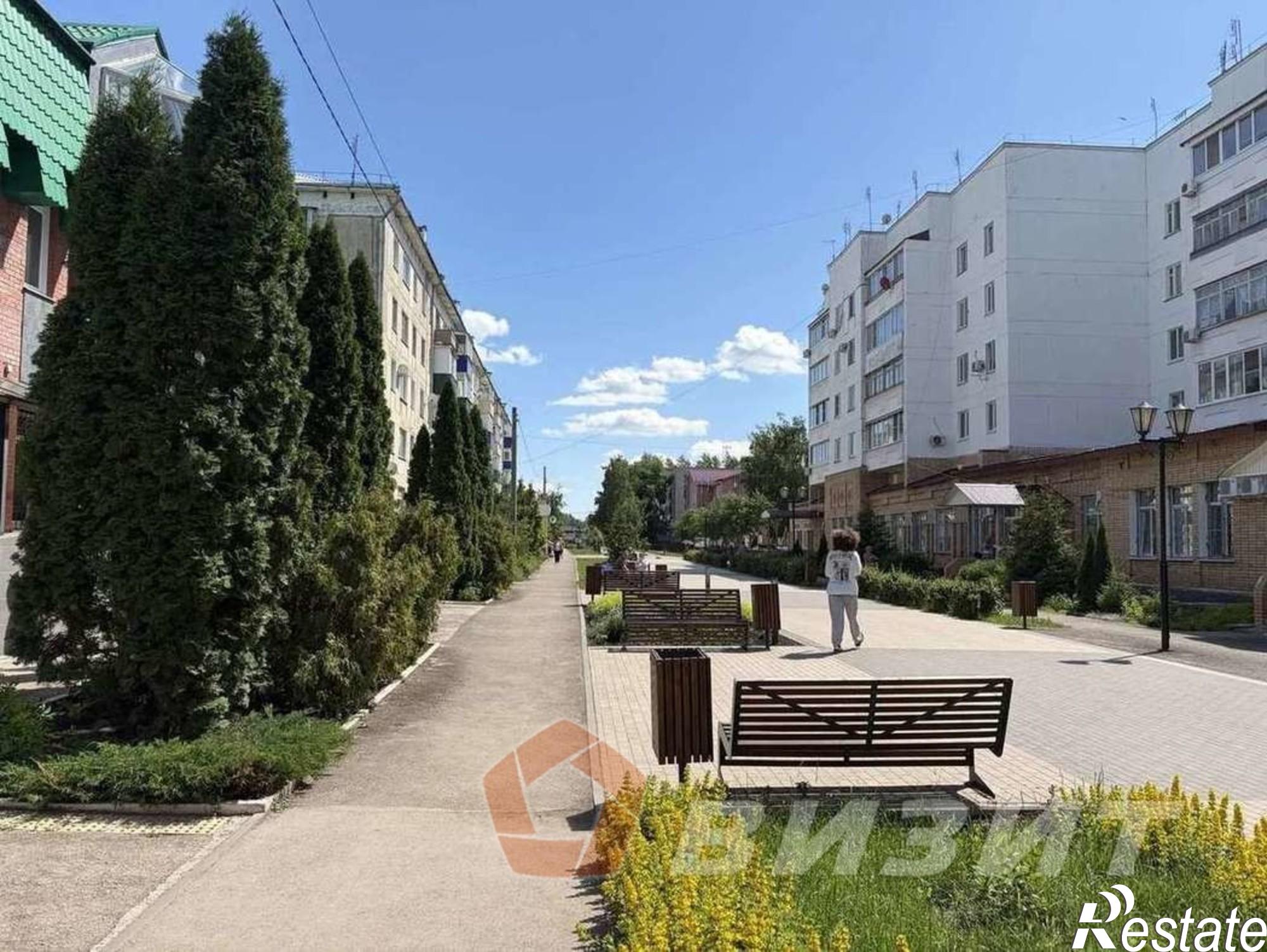 Купить торговое помещение за 54 000 000 рублей на А.Васильева улица, 6