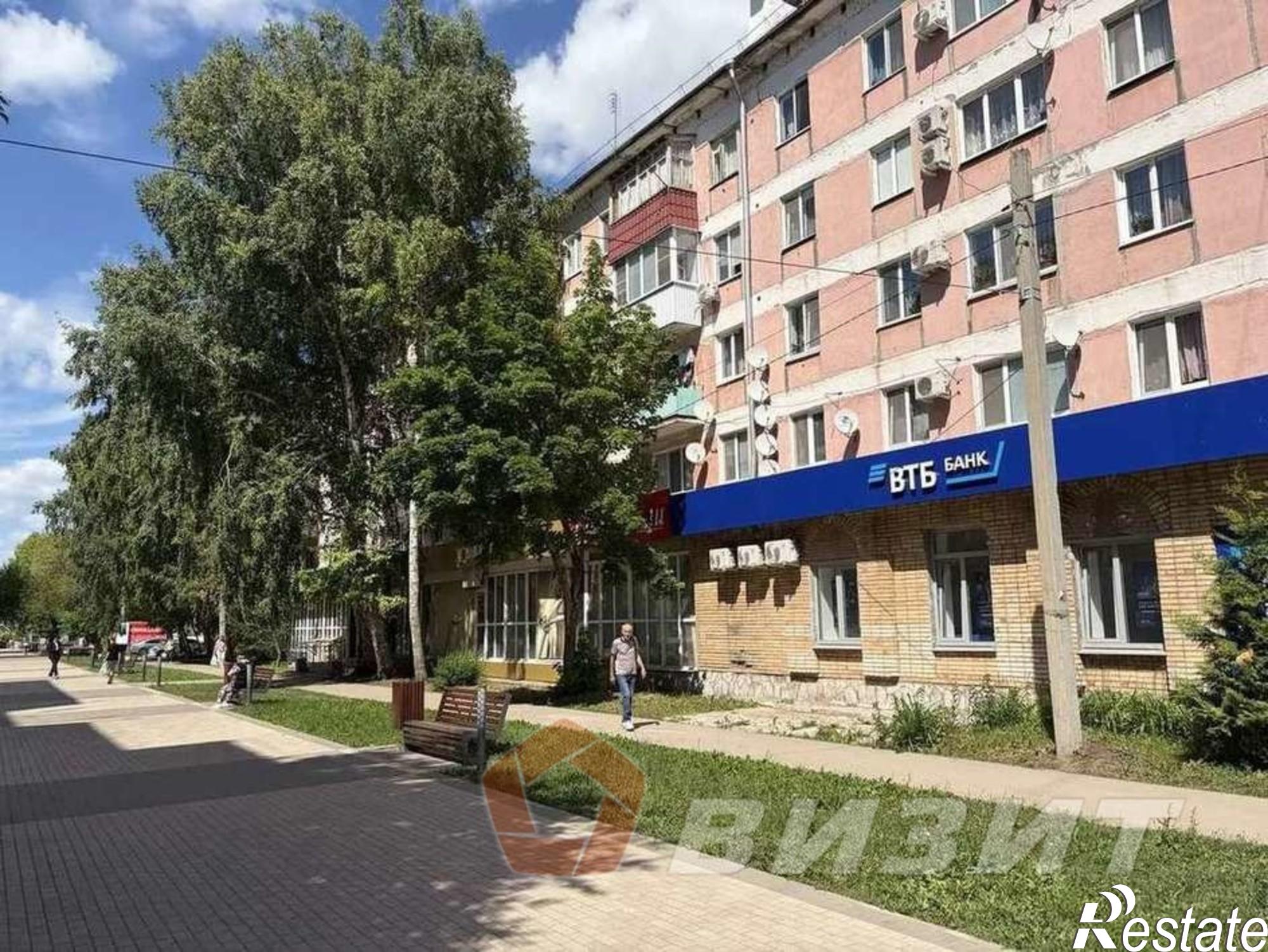 Купить торговое помещение за 54 000 000 рублей на А.Васильева улица, 6