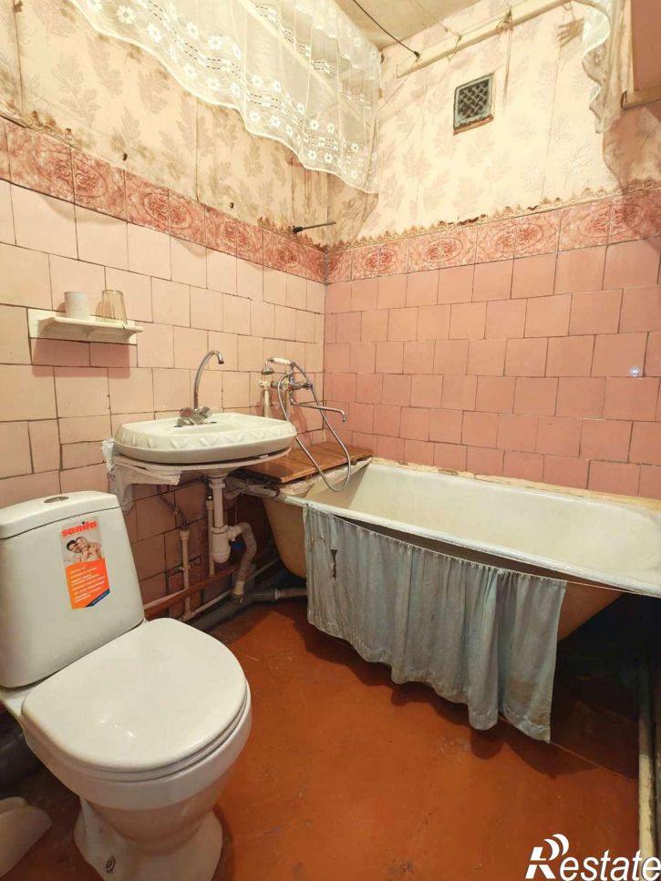 2-комн квартира Кирова улица, 3