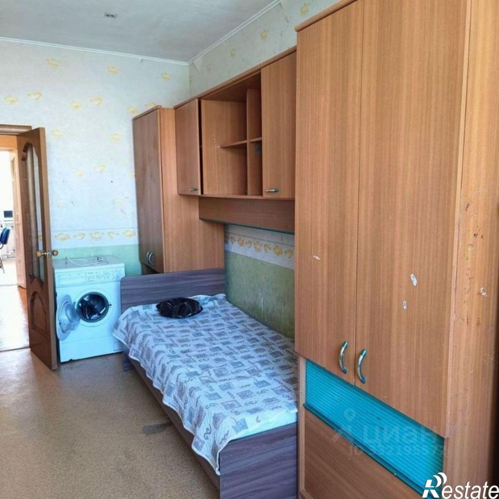 4-комн квартира улица Победы, 1