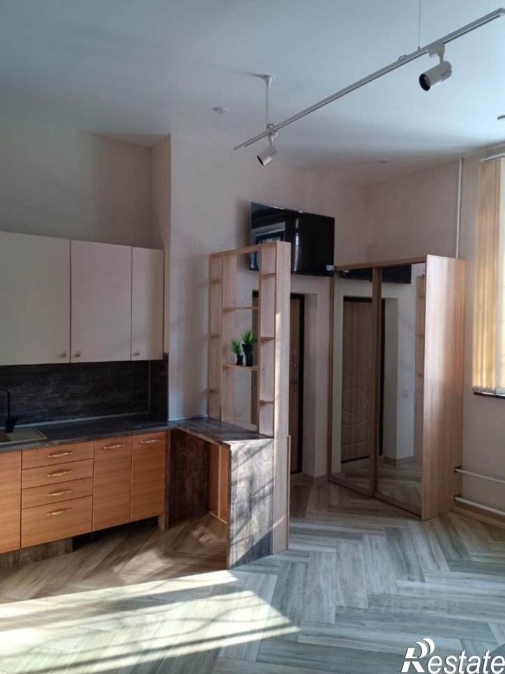 3-комн квартира Жигулёвск, Оборонная улица