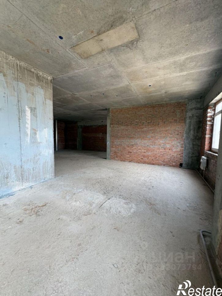3-комн квартира Тольятти, улица Баныкина