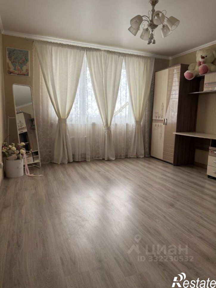3-комн квартира Тольятти