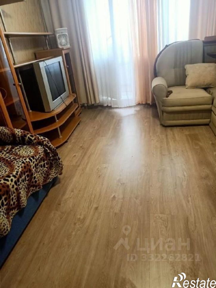 1-комн квартира Офицерская, 2Г