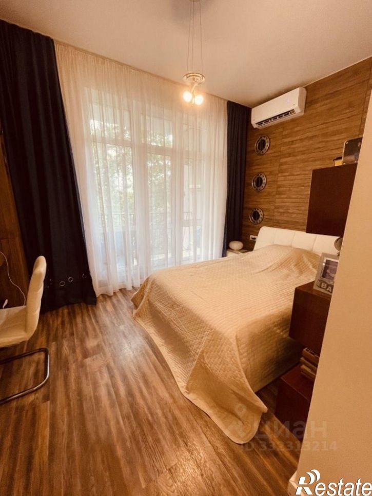 4-комн квартира Самара, 8-я просека, 10Д