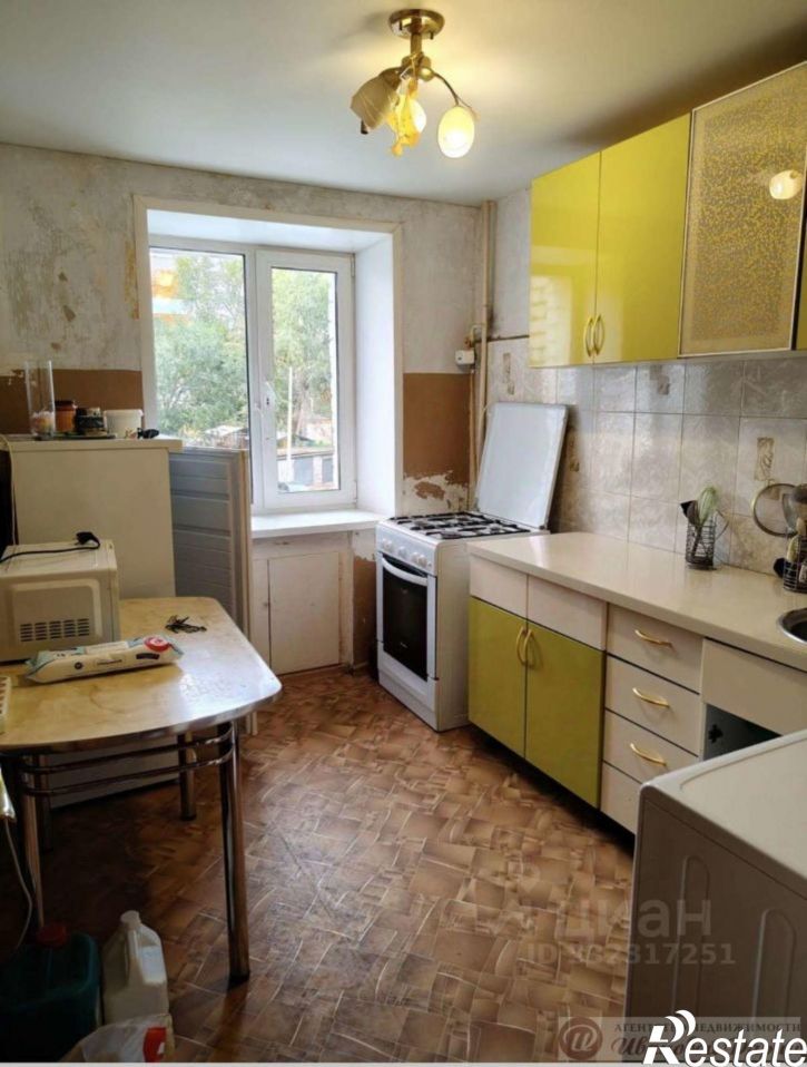 3-комн квартира улица Дыбенко,дом 122