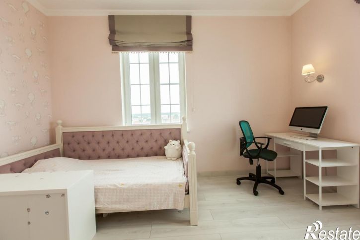 3-комн квартира Жилина улица, 13а