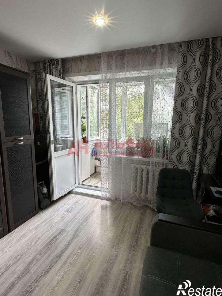 3-комн квартира Железнодорожная улица, 75