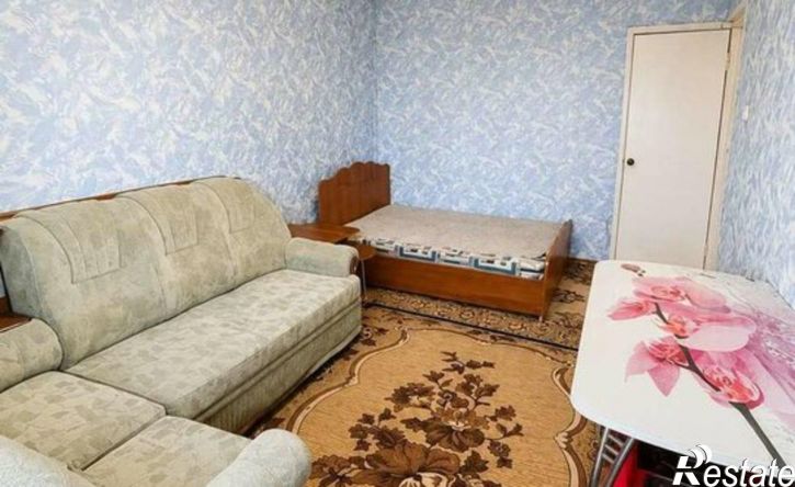 3-комн квартира Сергиевский район, посёлок Сургут, Молодёжная улица, 6