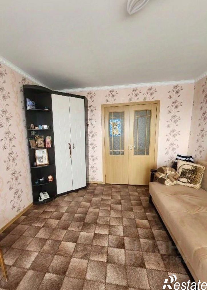 3-комн квартира Тольятти, улица Ушакова, 28