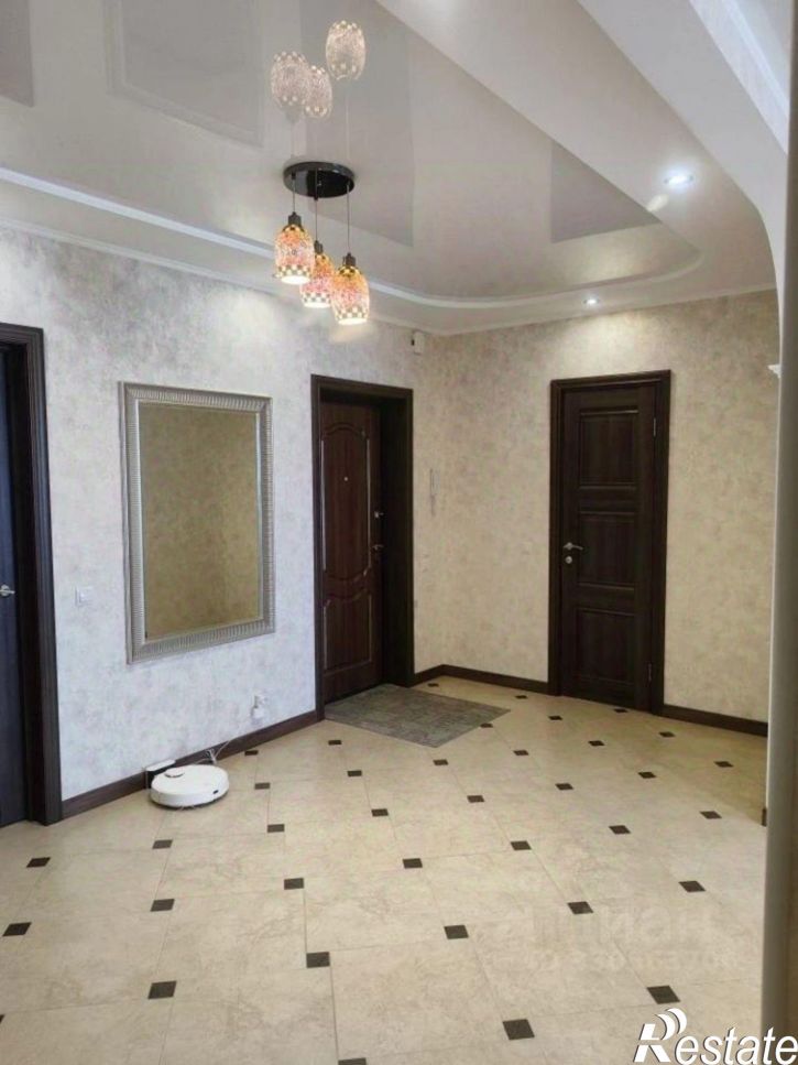 3-комн квартира Тольятти, 15-й квартал