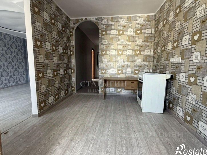 2-комн квартира Тольятти г., Лизы Чайкиной ул., 79