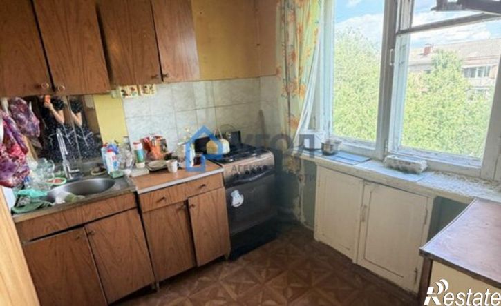 4-комн квартира ул Школьная, 3,  д. 3