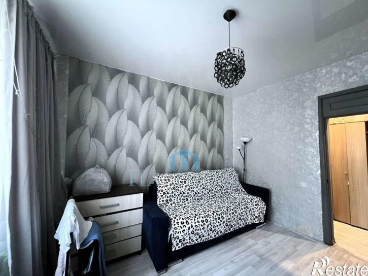 2-комн квартира Строителей улица, 27
