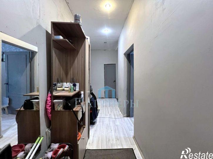 2-комн квартира Строителей улица, 27