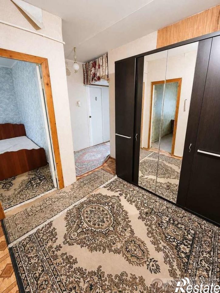 3-комн квартира Молодёжная улица, 6