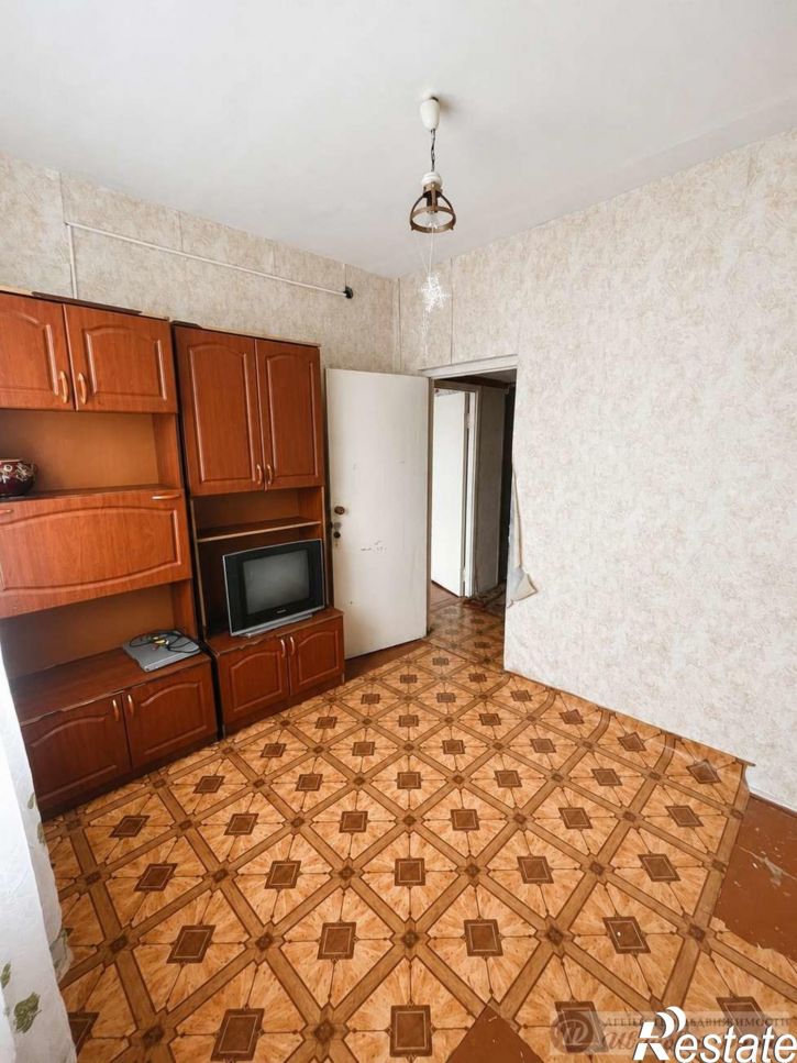 3-комн квартира Молодёжная улица, 6