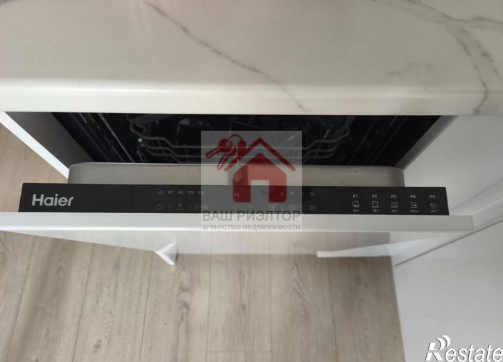 2-комн квартира улица Нестора Постникова, 6