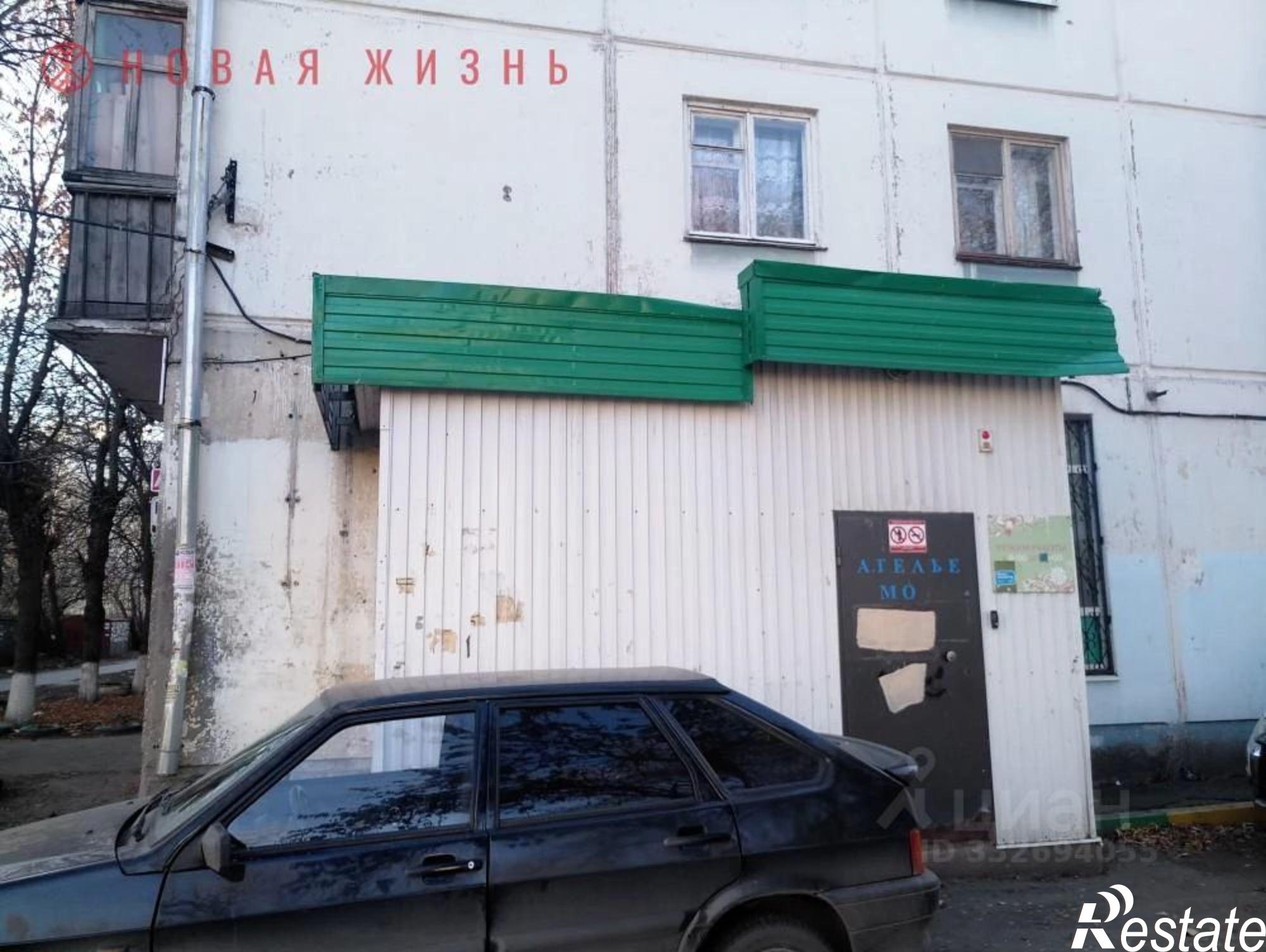 Купить торговое помещение за 14 500 100 рублей на Авроры ул, 106