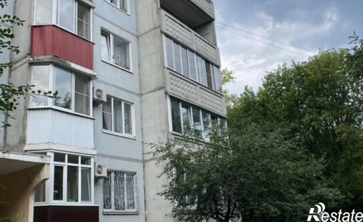 4-комн квартира ул Спортивная, 10,  д. 10