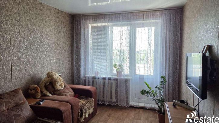 3-комн квартира Железнодорожная улица, 84