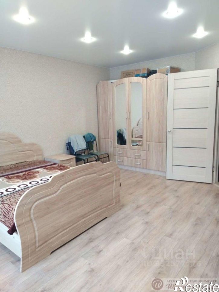 2-комн квартира улица Строителей,дом 33