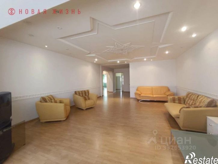 3-комн квартира Арцыбушевская ул, 40