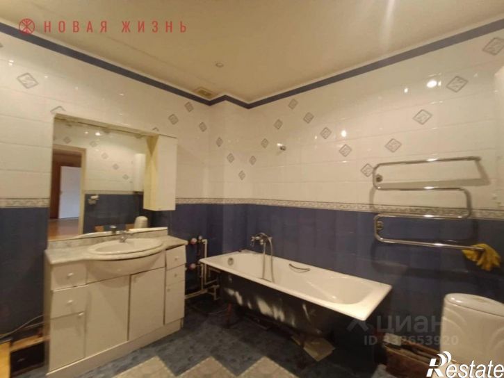 3-комн квартира Арцыбушевская ул, 40