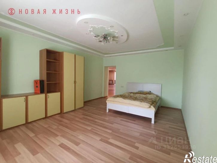 3-комн квартира Арцыбушевская ул, 40