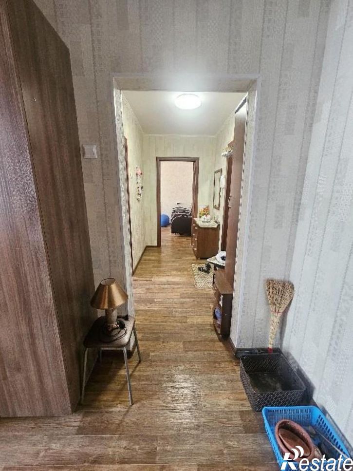 3-комн квартира Приволжская, 17