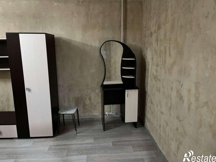 3-комн квартира Запорожская улица, 34