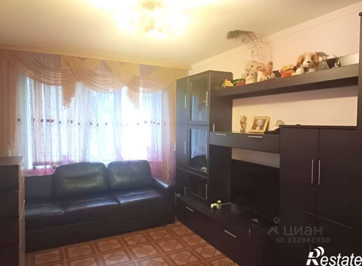 3-комн квартира Жигулёвск, микрорайон В-1, 33