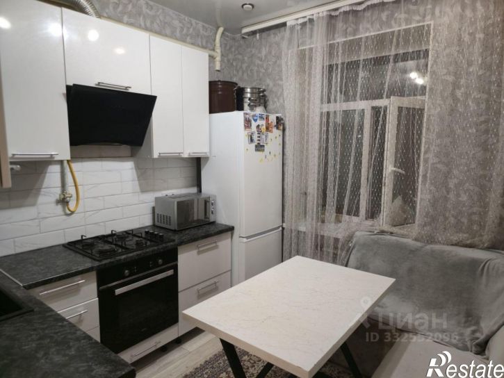 4-комн квартира Самара, Физкультурная улица, 96
