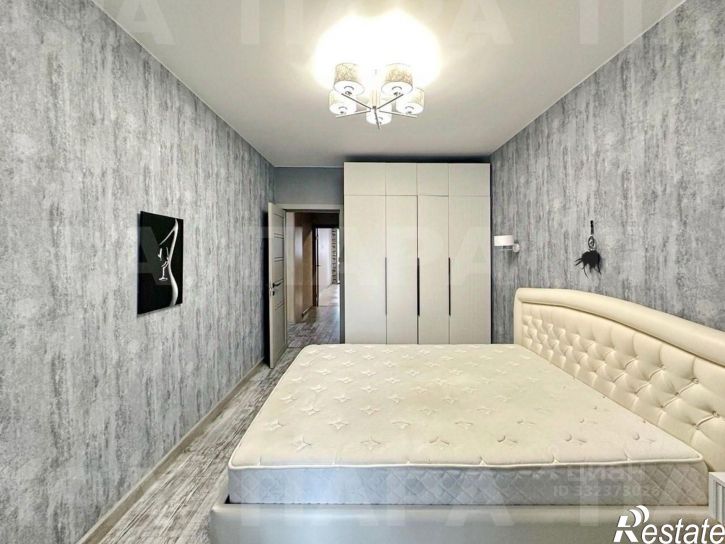 3-комн квартира Самара, Академика Платонова ул, 8