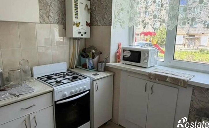 2-комн квартира Красноярский район, городское поселение Новосемейкино, посёлок городского