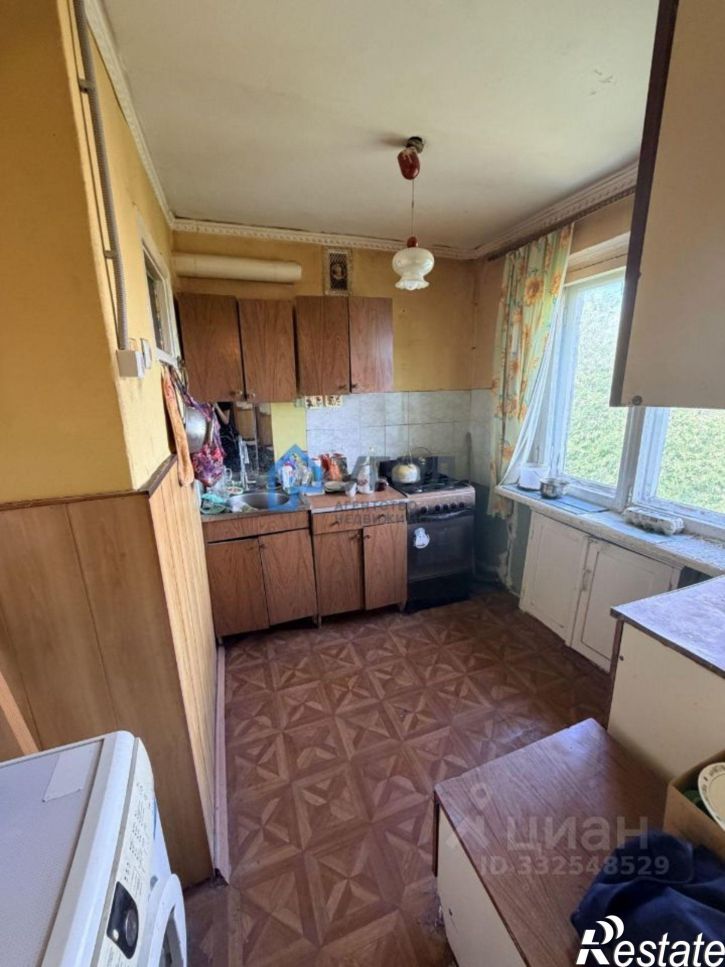 4-комн квартира ул Школьная, 3,  д. 3