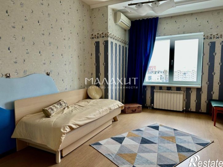 4-комн квартира ул Ново-Садовая, д 14а