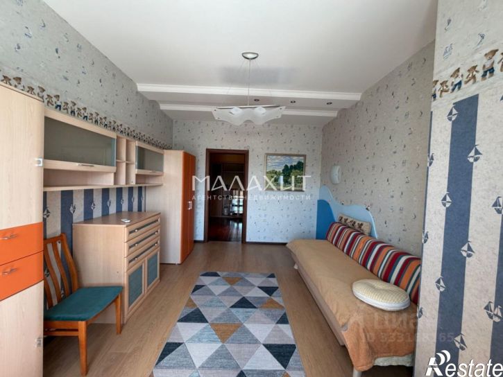 4-комн квартира ул Ново-Садовая, д 14а