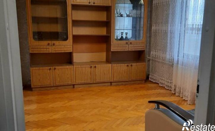4-комн квартира Волжский район, городское поселение Рощинский, посёлок городского типа Ро