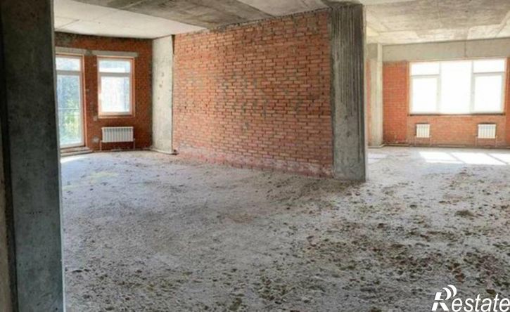 4-комн квартира Тольятти, улица Баныкина, 11Б