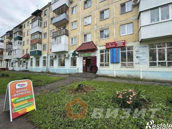 Торговое помещение Школьная улица, 2