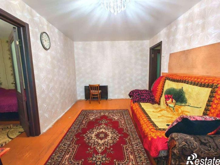 3-комн квартира Дзержинского улица, 19