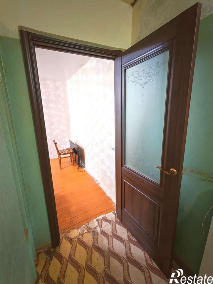 3-комн квартира Дзержинского улица, 19