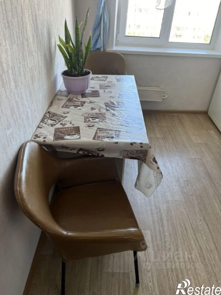 Комната Тольятти, Тополиная улица
