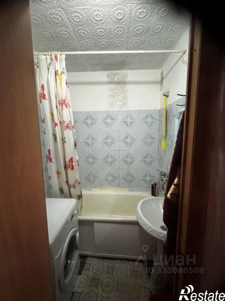 Комната Тольятти, Тополиная улица