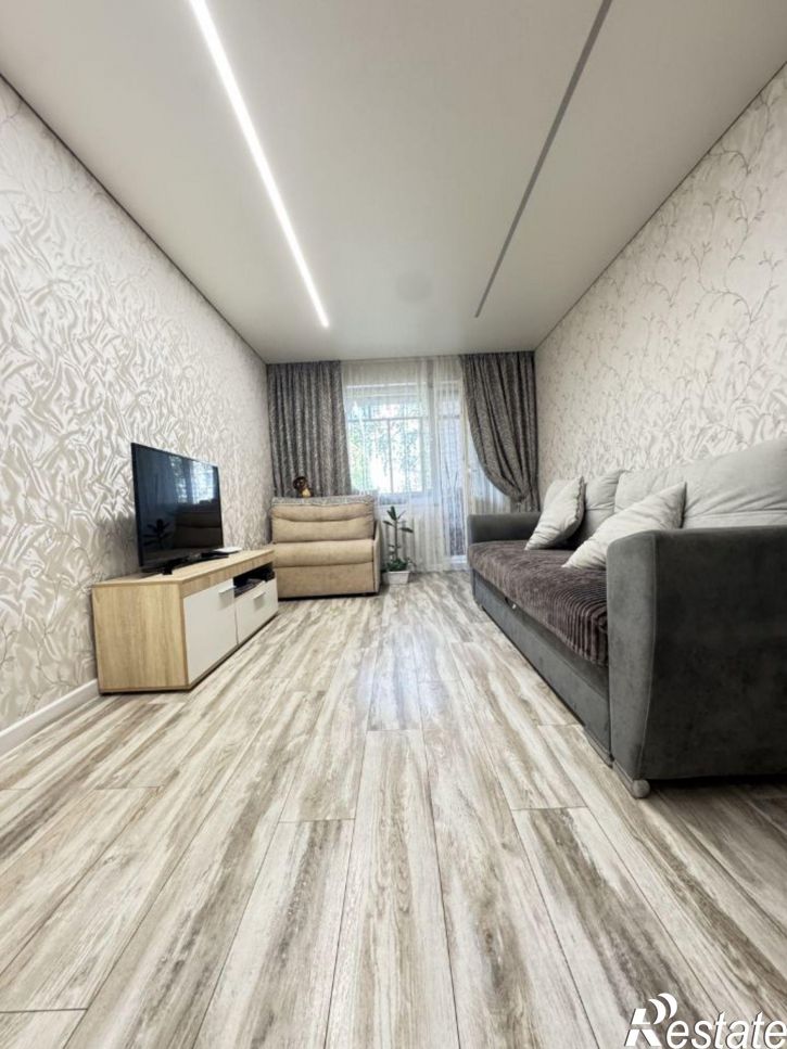 2-комн квартира поселок Мехзавод, 15-й кв-л, д 19