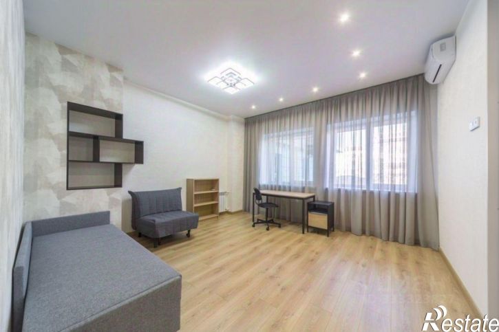 3-комн квартира Самарская, 95а