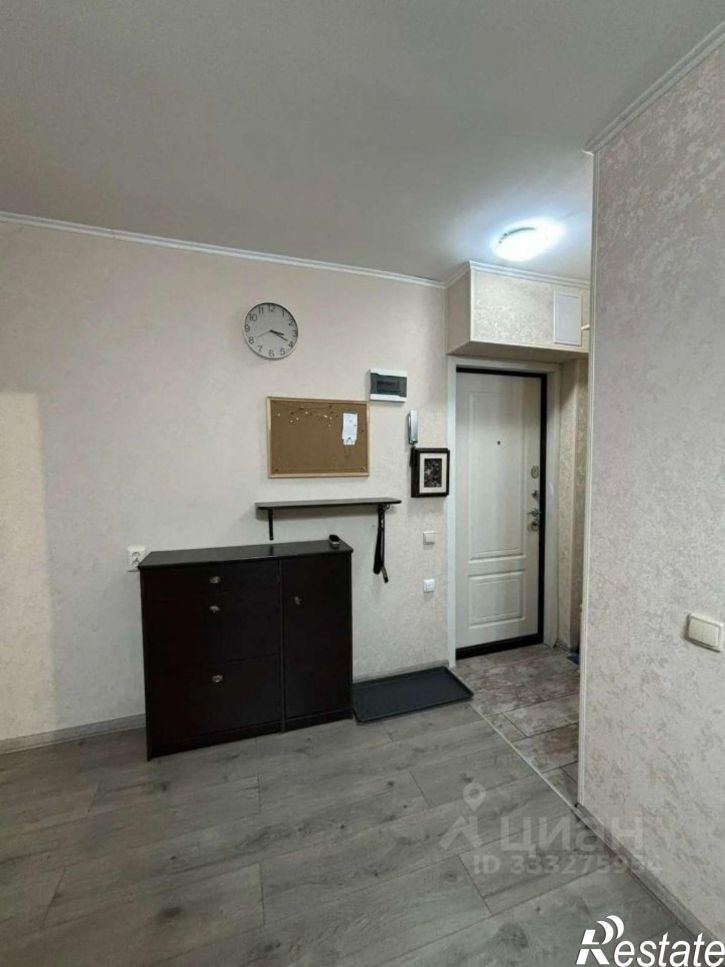 3-комн квартира улица Революционная,дом 52