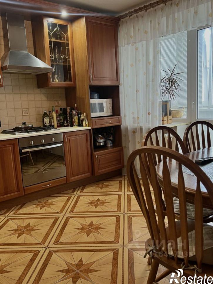 2-комн квартира Самара, Ново-Садовая улица, 106Б